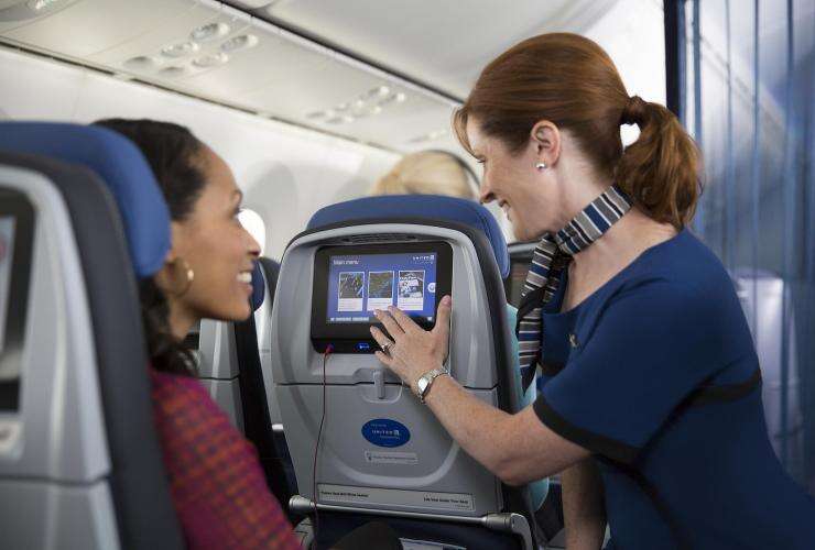 United Airlines Economy Seats © Tourism Australia