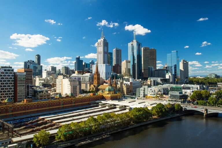  Flinders Street Station and City Skyline, Melbourne, Vic