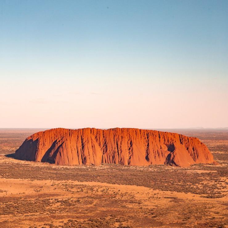 Uluru/Ayers Rock, Uluru-Kata Tjuta National Park, Northern Territory © Tourism Australia
