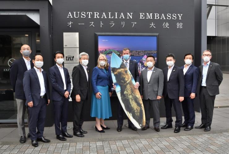 Minister for Tourism visits Japan © Tourism Australia Minister for Tourism visits Japan © Tourism Australia