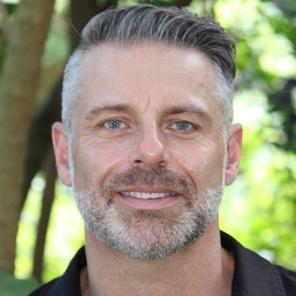 Andrew Hutchinson