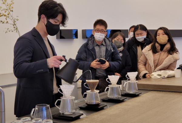 Aussie-style café in Seoul, South Korea © Tourism Australia