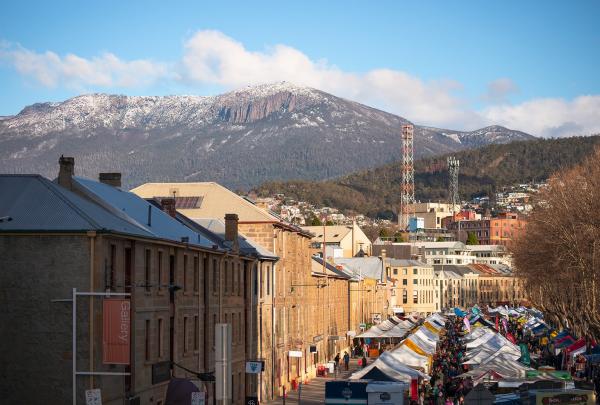 kunanyi/Mt Wellington, Tasmania © Tourism Australia, Daniel Tran