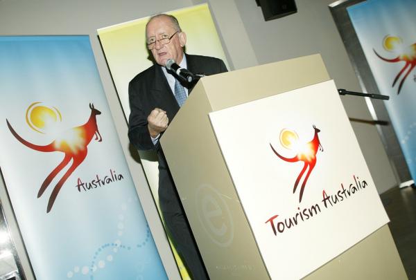 Tim Fischer © Tourism Australia