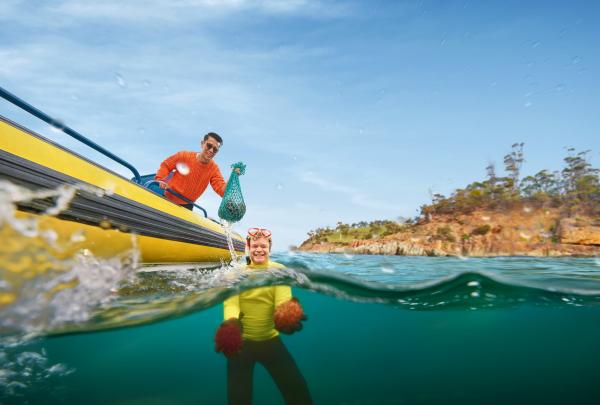 Come Live Our Philausophy, Bruny Island, Tasmania © Tourism Australia, Georges Antoni