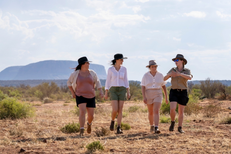 SEIT Tours, Red Centre, Northern Territory © Tourism Australia
