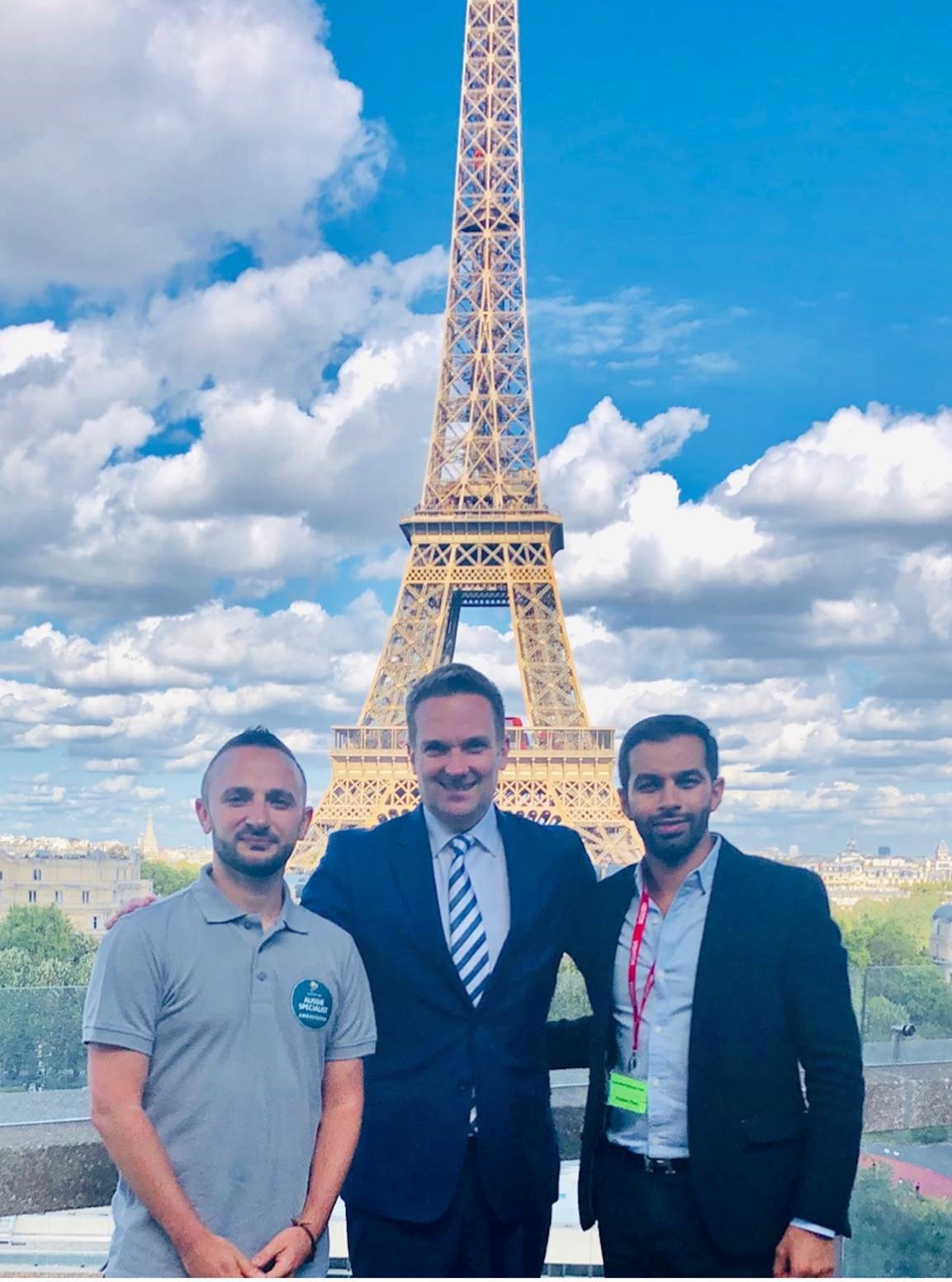 Australian Ambassador to France meets with Aussie Specialist Ambassador